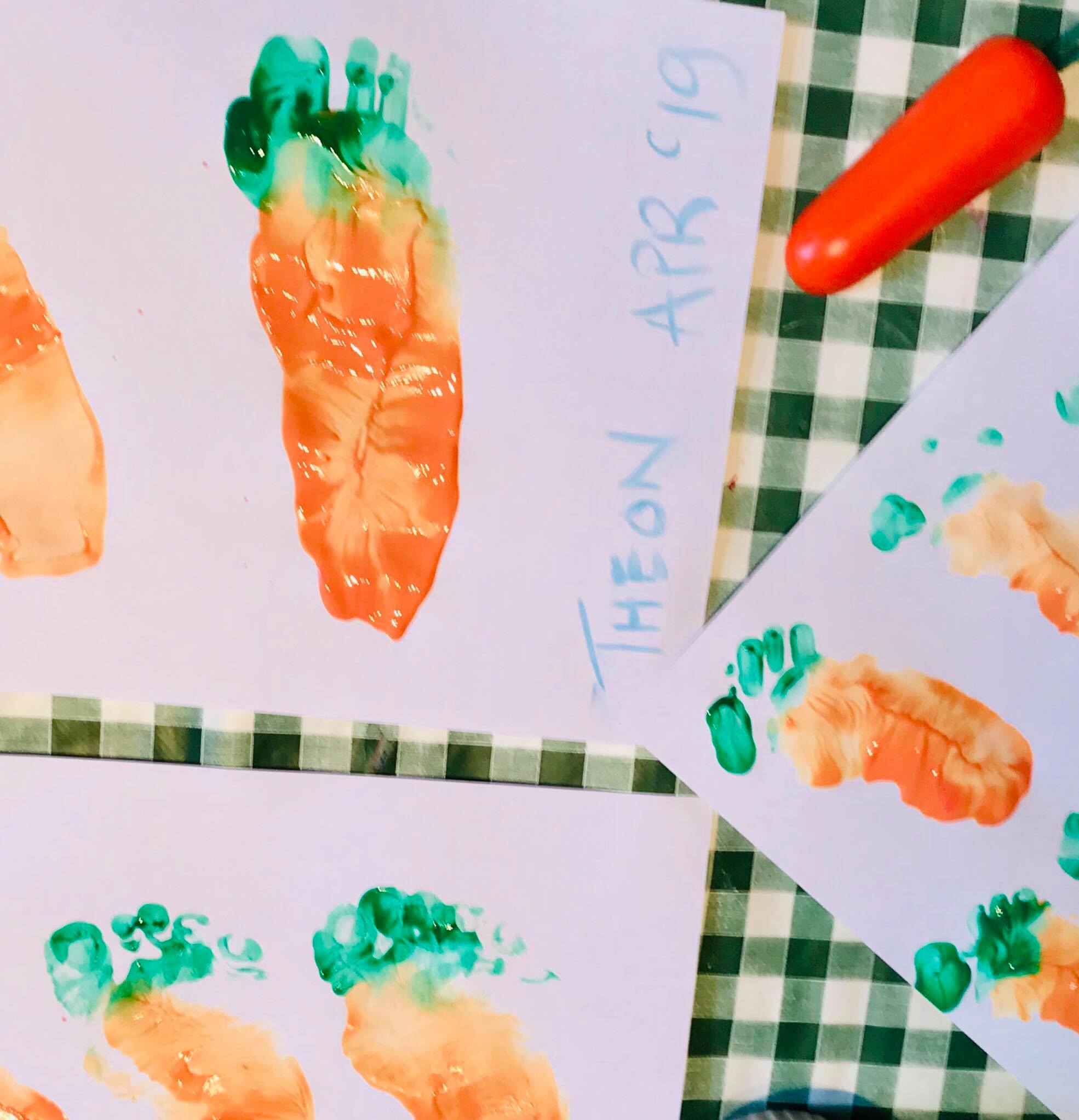 You are currently viewing Easter Crafts: Carrot, Table Toppers